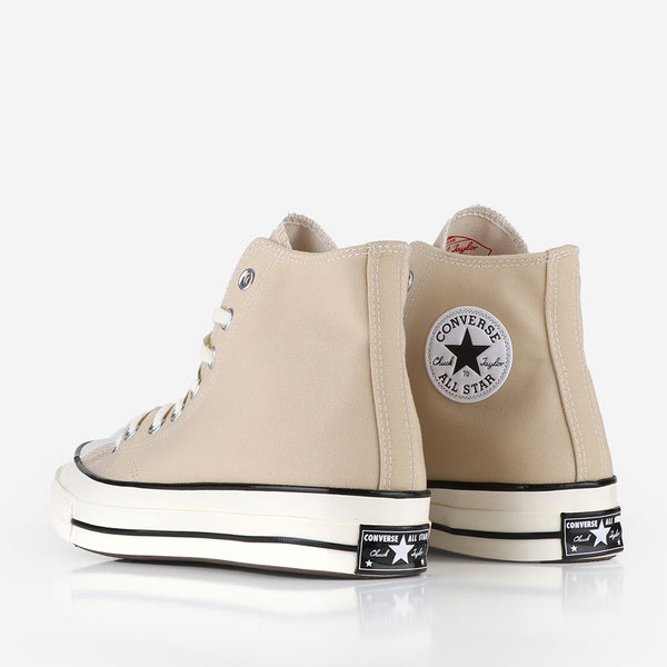 Converse a online