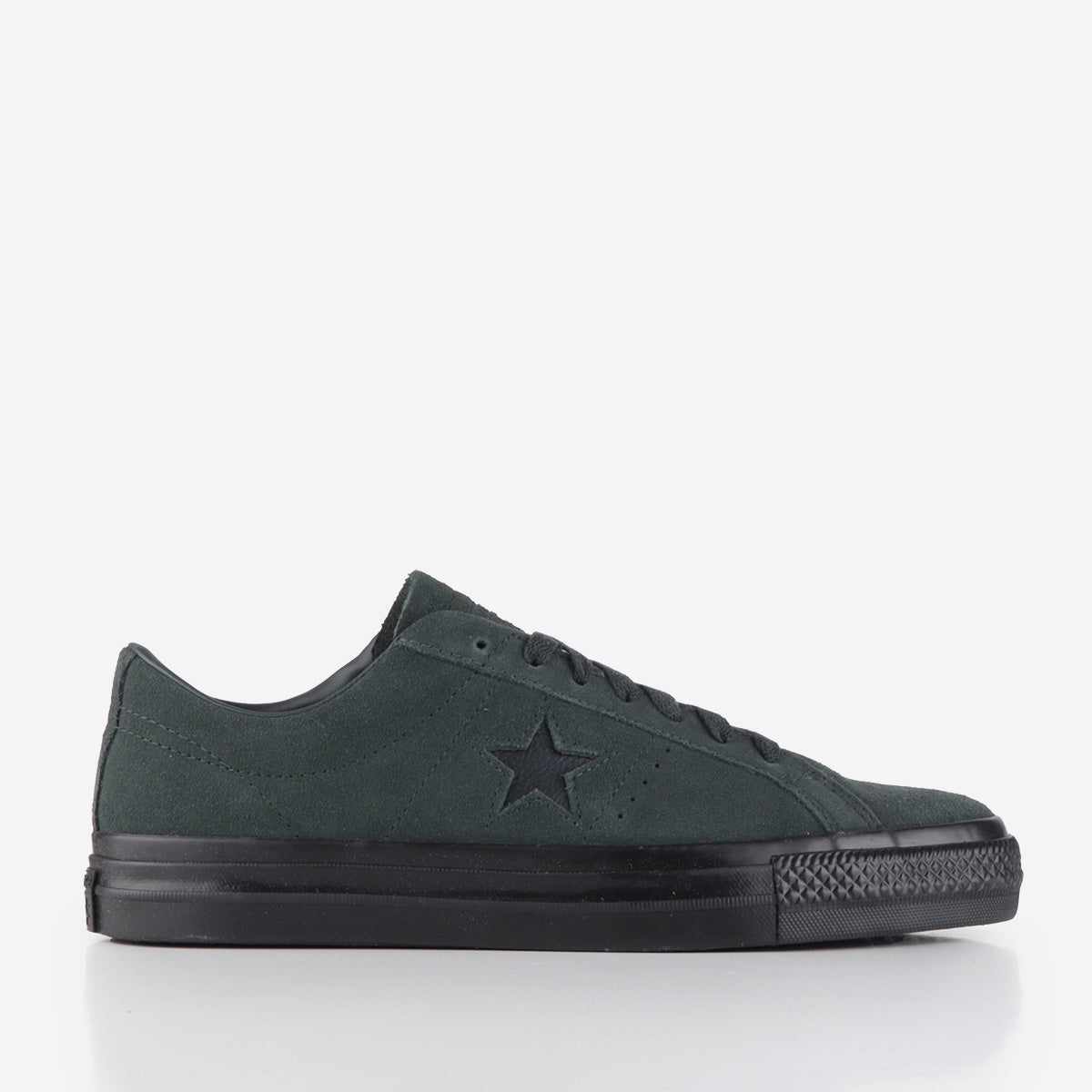 One star premium on sale suede low top black