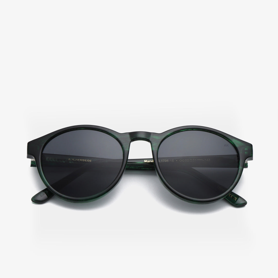 main A. Kjaerbede Marvin Sunglasses, Green Marble Transparent, Detail Shot 2