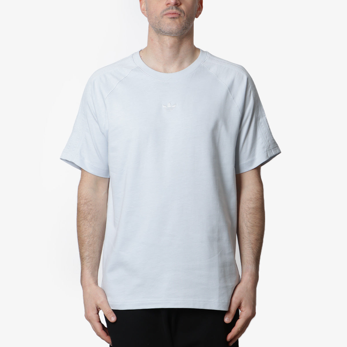 main Adidas Originals Premium Essentials T-Shirt