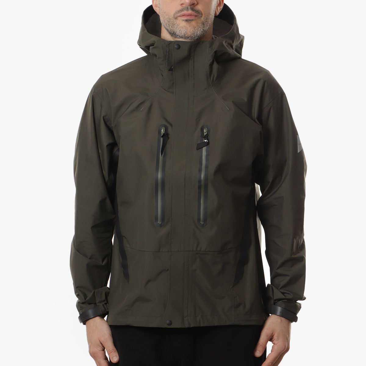 And Wander 2.5L Hiker Rain Jacket