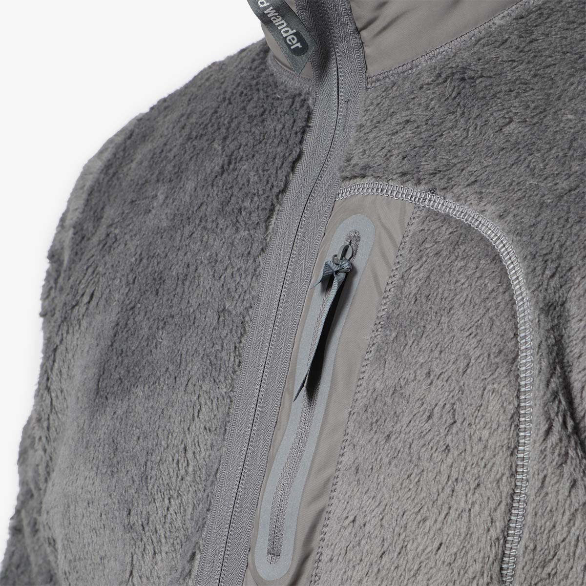 main And Wander High Loft Fleece Jacket, Dark Grey, Detail Shot 5