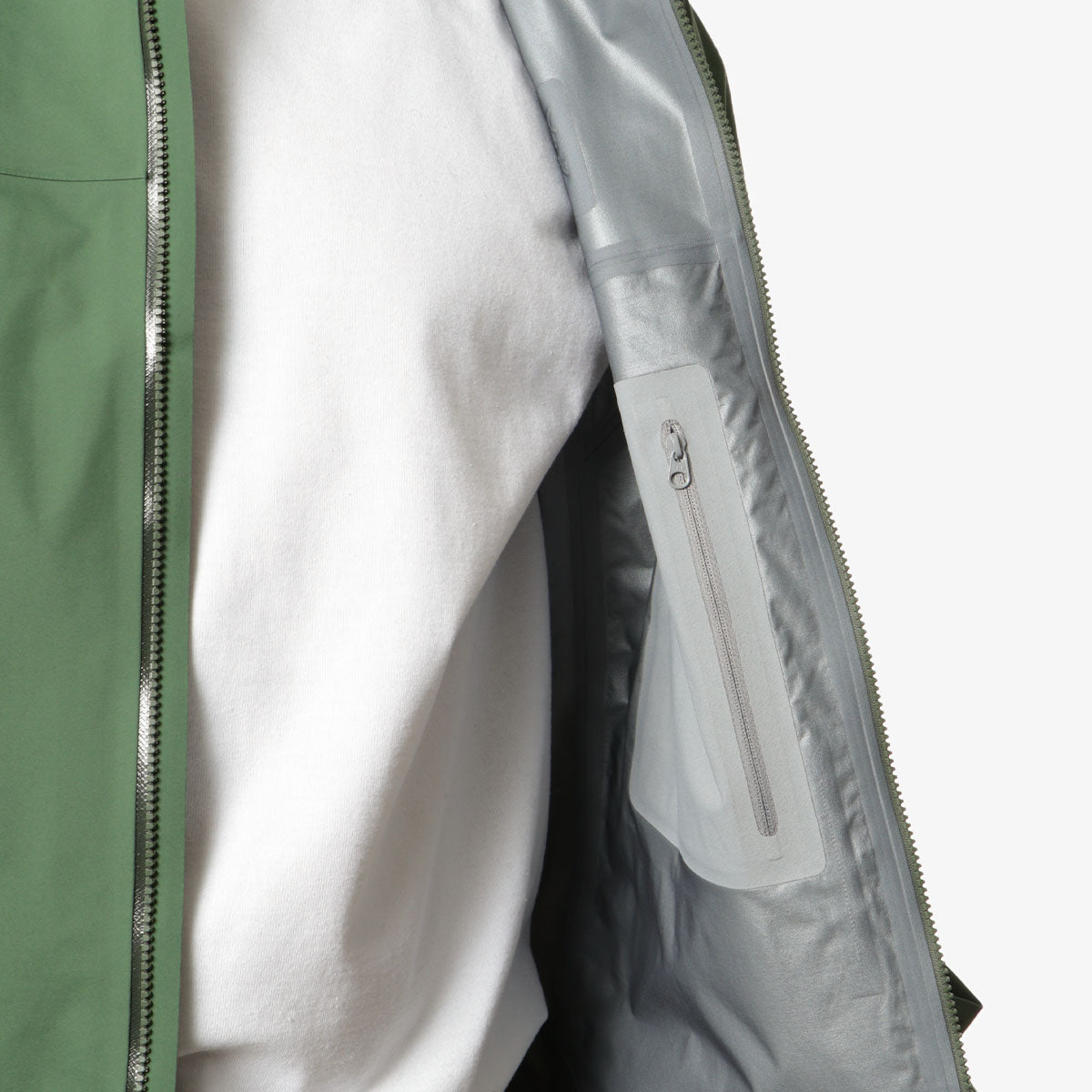 main Arc'teryx Beta SL Jacket, Eden, Detail Shot 6