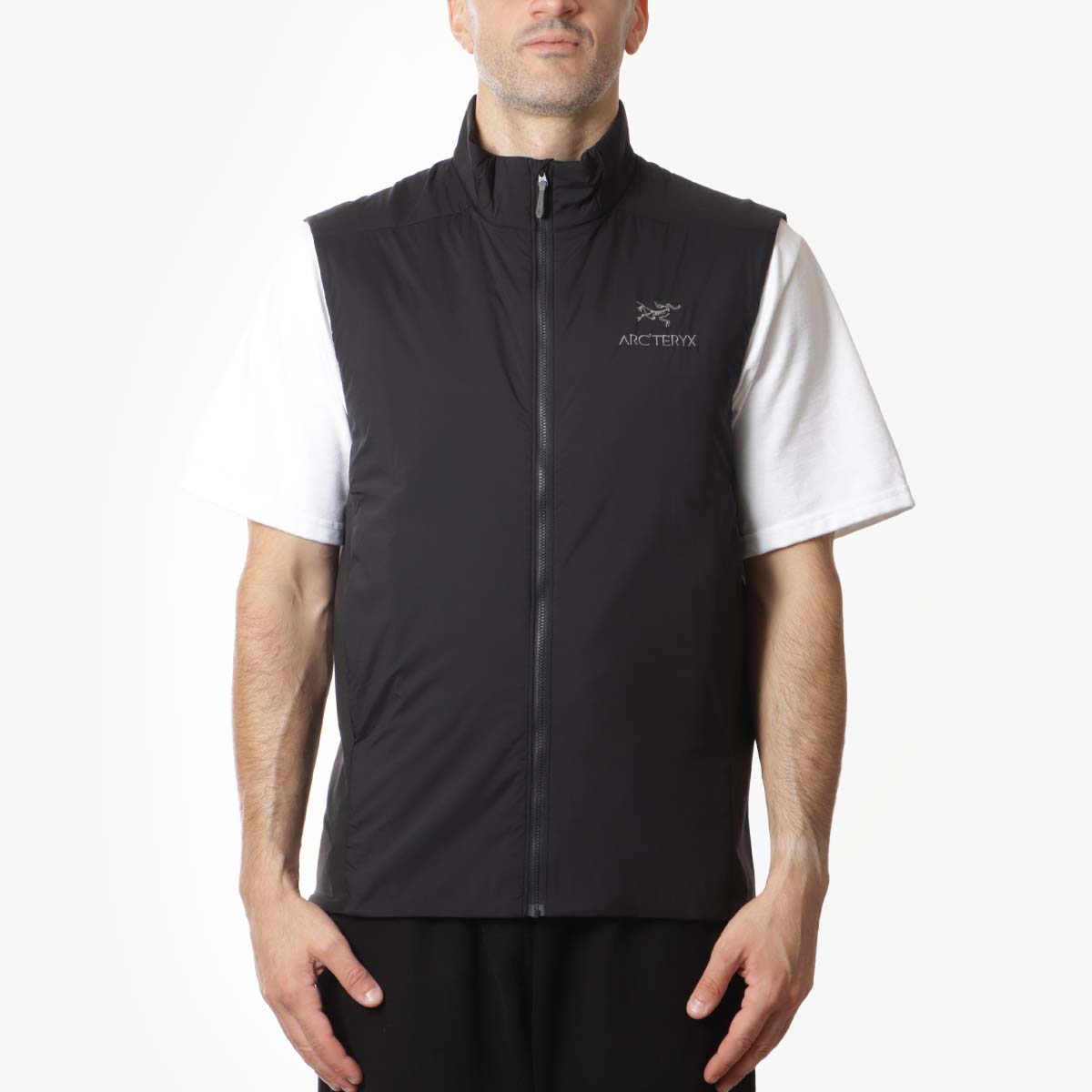 main Arc'teryx Atom Vest, Black, Detail Shot 1