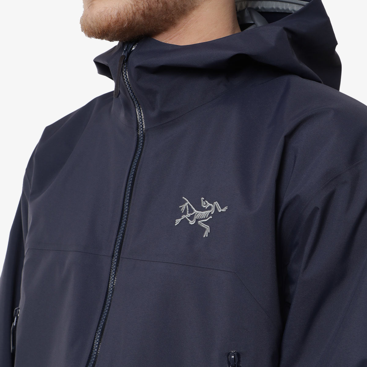 main Arc'teryx Beta Jacket, Black Sapphire, Detail Shot 2