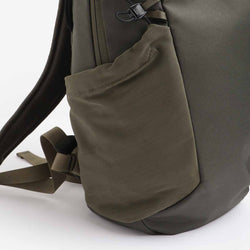 thumbnail Arc'teryx Mantis 16 Backpack, Tatsu, Detail Shot 4