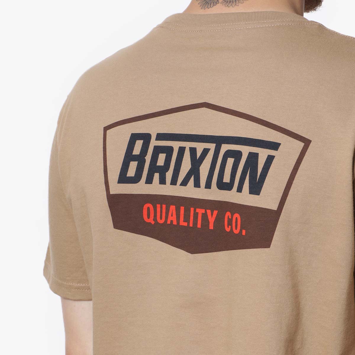 Brixton Regal T-Shirt, Tiger's Eye Navy Brown, Detail Shot 4