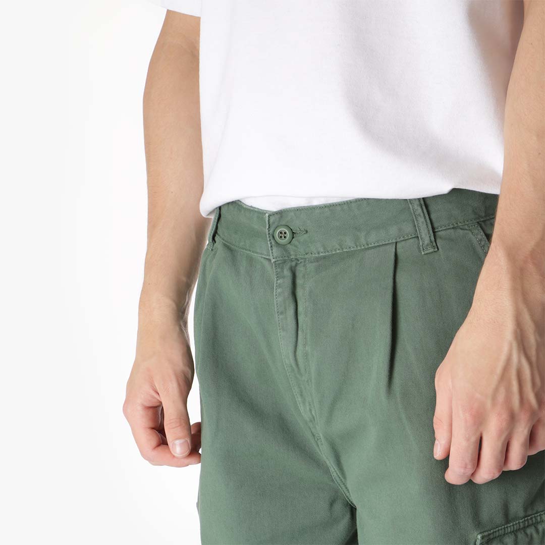 Carhartt WIP Cole Cargo Pant, Duck Green (Garment Dyed), Detail Shot 2