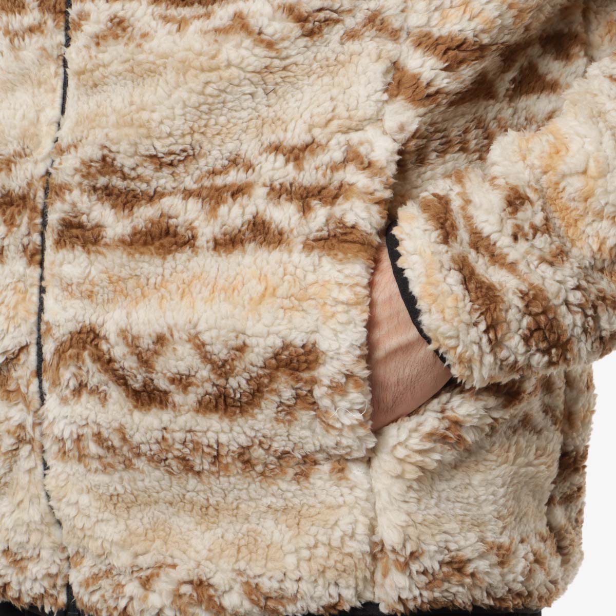 Columbia Winter Pass II Printed Fleece Jacket, Dark Stone Delta Madras Multi, Detail Shot 3