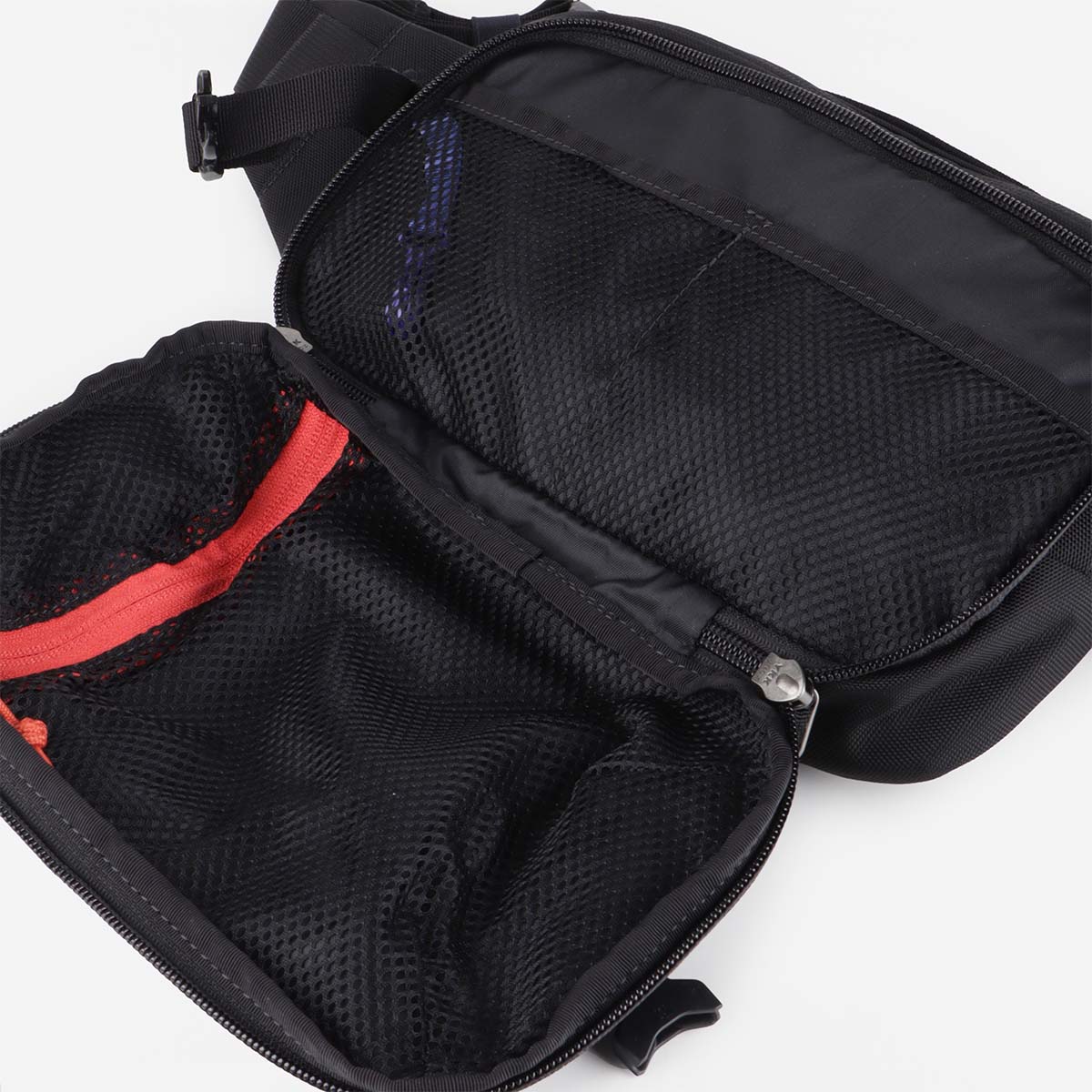 Cotopaxi Allpa X 3L Hip Pack, Black, Detail Shot 5