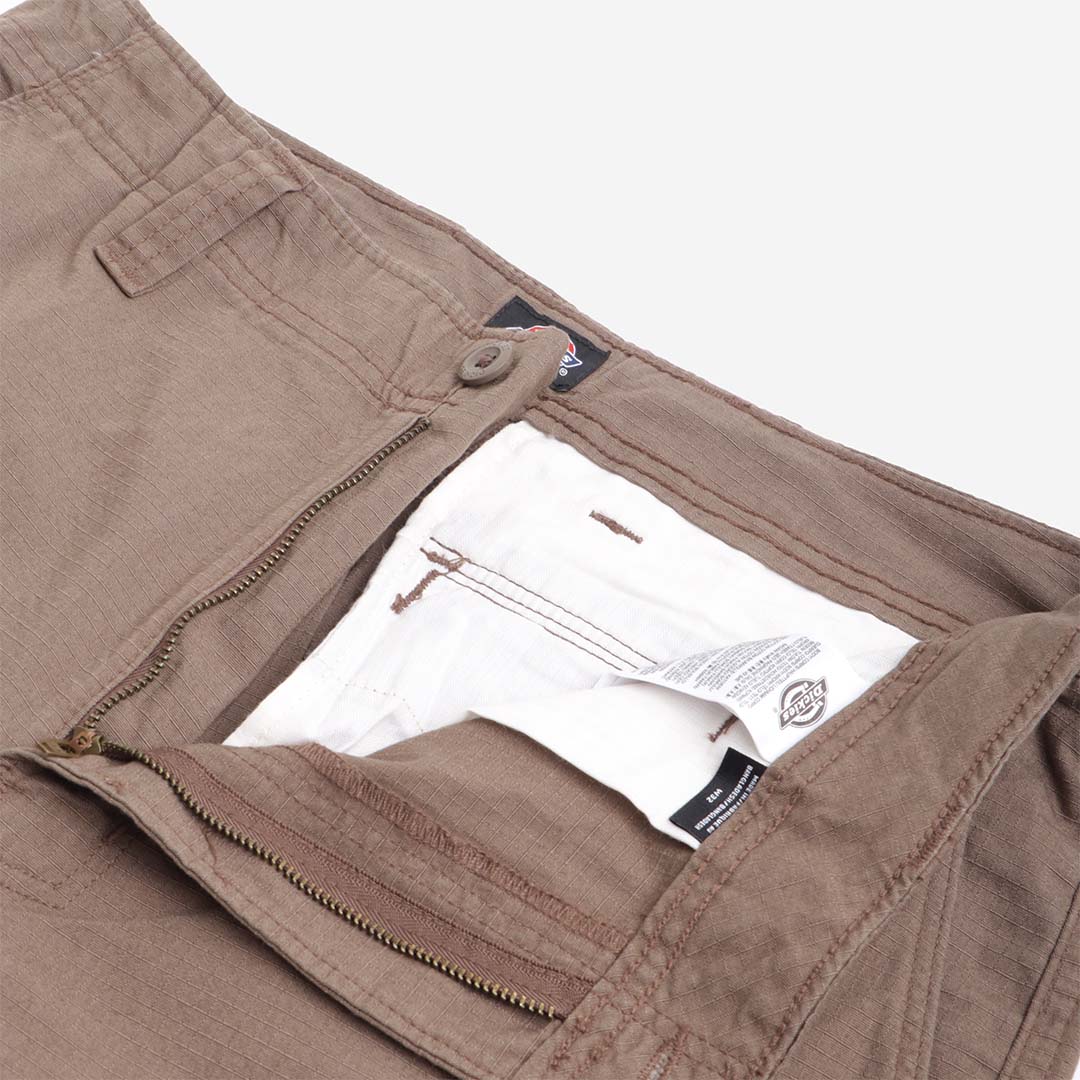 Dickies Eagle Bend Cargo Pant, Mushroom, Detail Shot 3