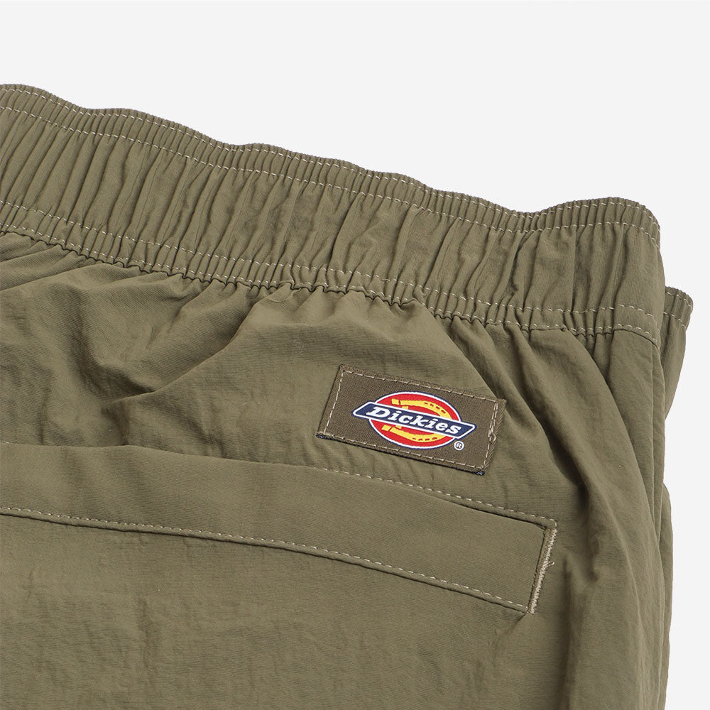 main Dickies Jackson Cargo Trousers, Military Green, Detail Shot 5