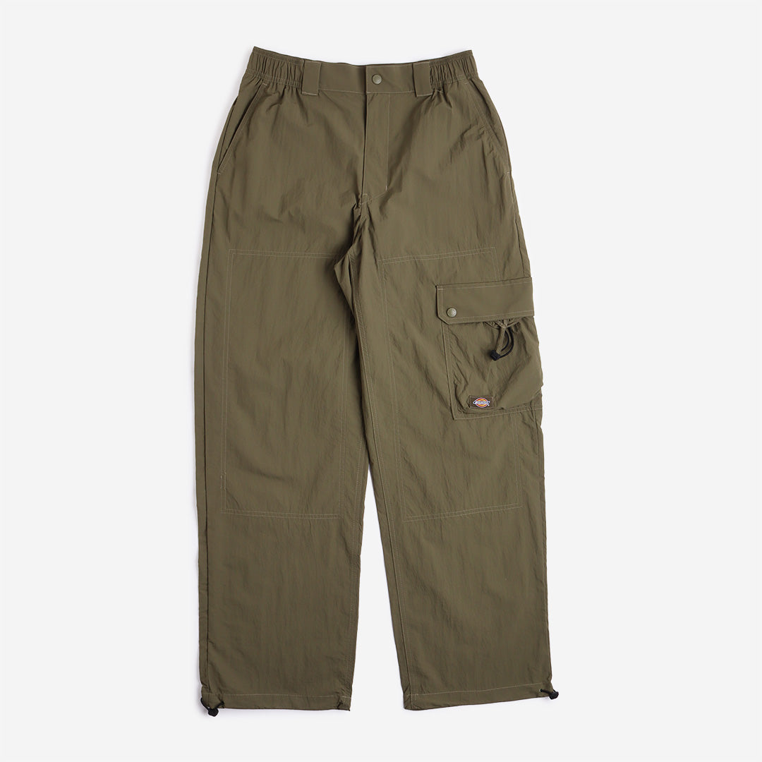 main Dickies Jackson Cargo Trousers, Military Green, Detail Shot 2