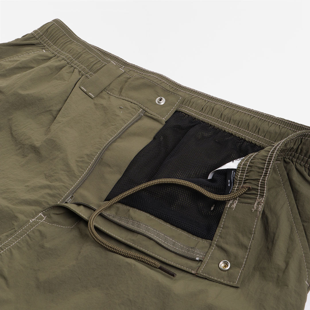 main Dickies Jackson Cargo Shorts, Military Green, Detail Shot 3