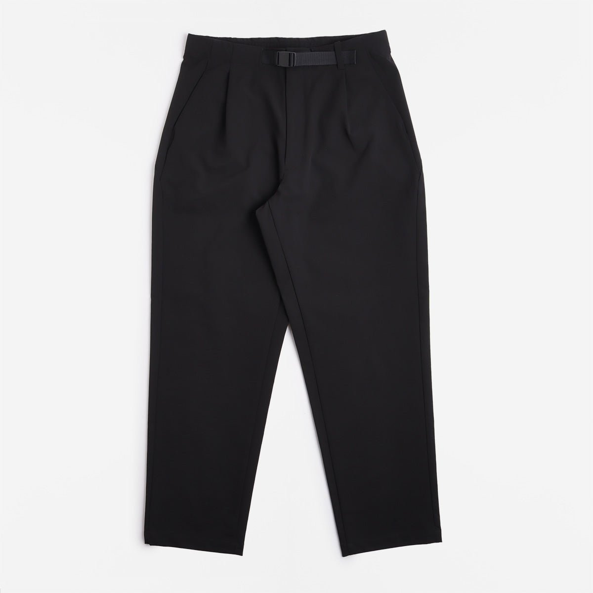 Goldwin One Tuck Tapered Stretch Pant - Black – Urban Industry