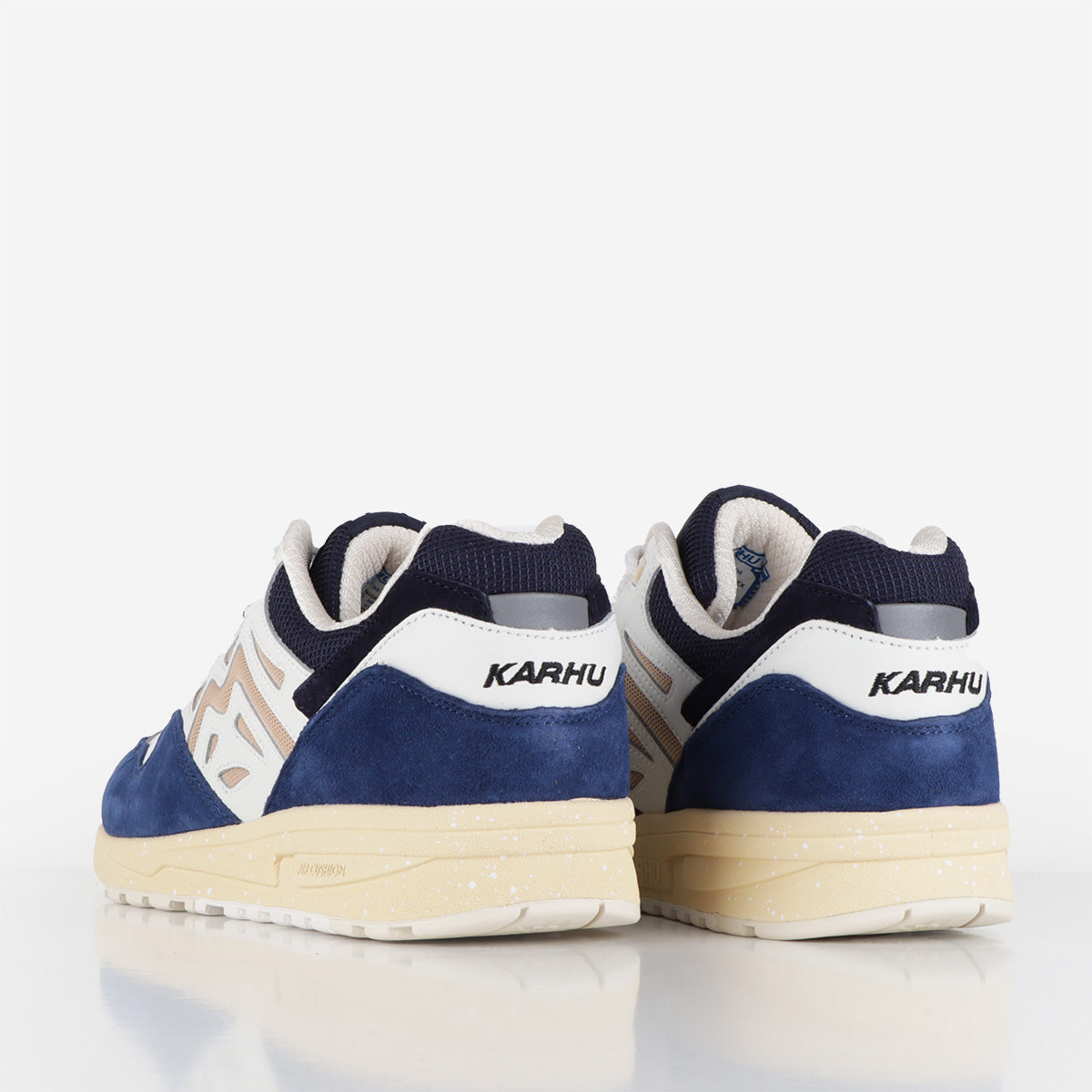 main Karhu Legacy 96 Shoes, True Navy/Irish Cream, Detail Shot 3