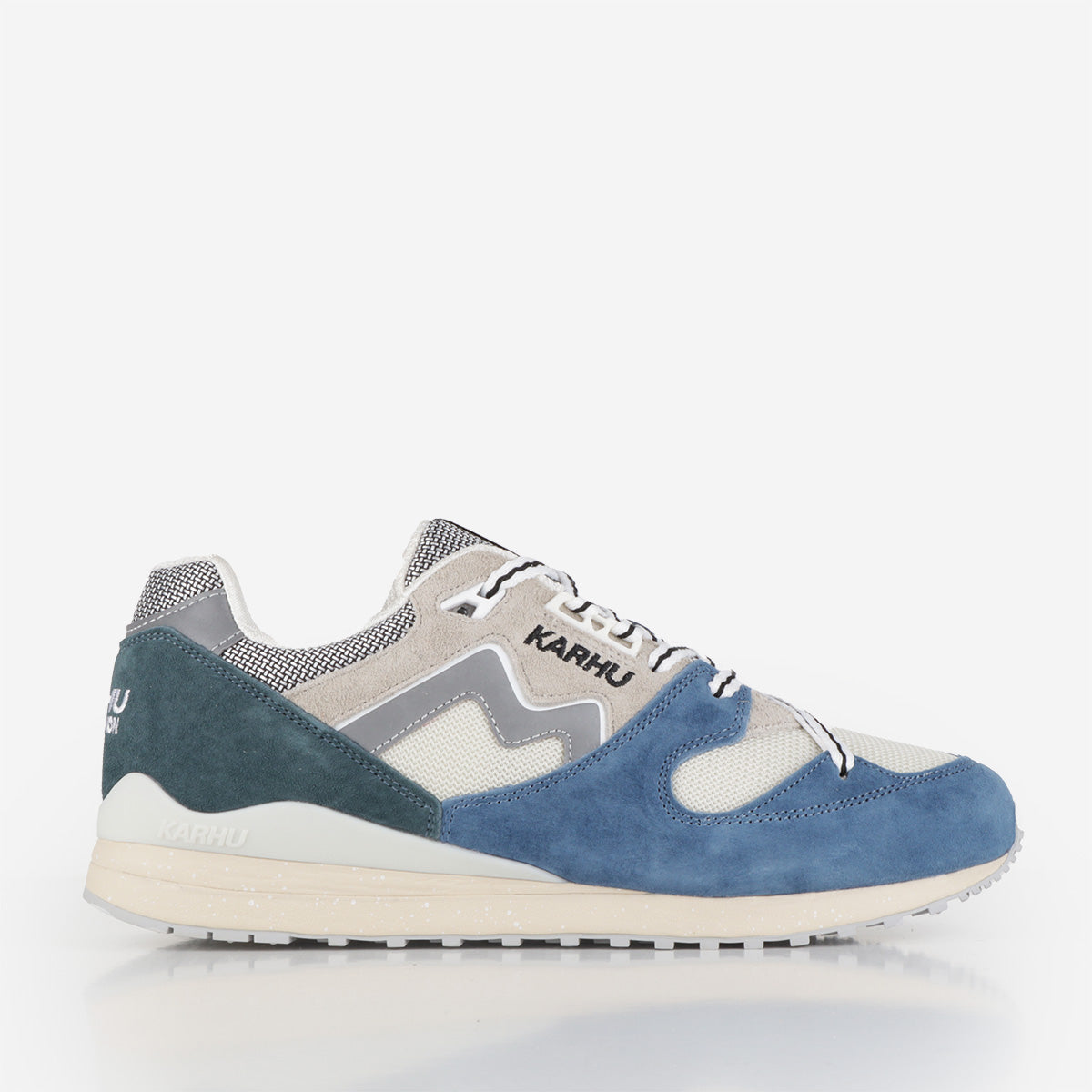 main Karhu Synchron Classic Shoes, Coronet Blue Silver Lining, Detail Shot 1