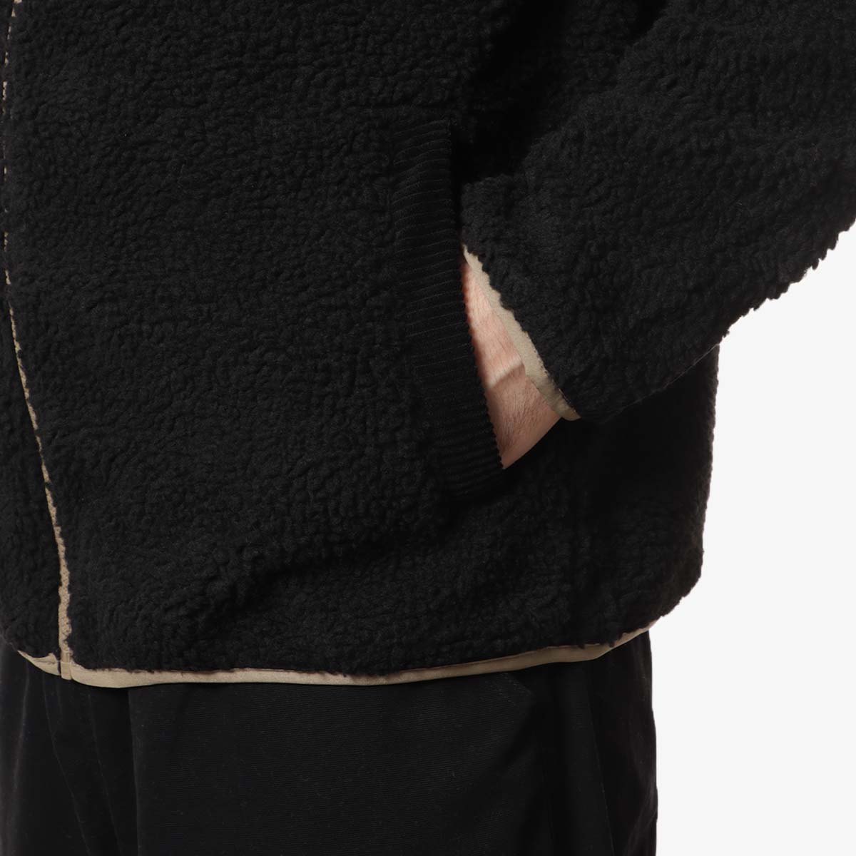 Kavu Wayside Fleece Jacket, Black, Detail Shot 3