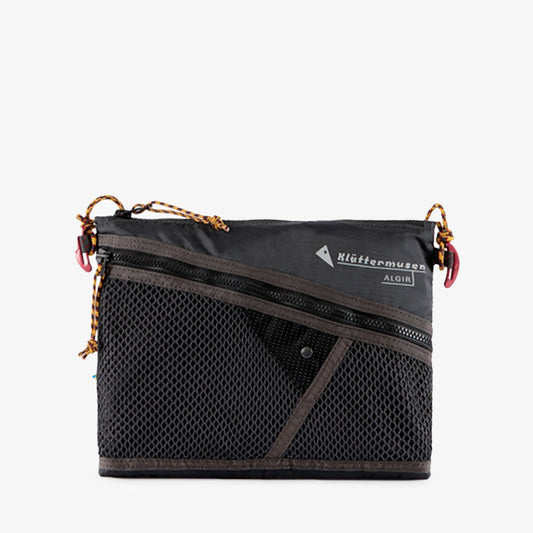 Klattermusen Algir Medium Accessory Bag, Raven, Detail Shot 1