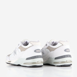 thumbnail New Balance M991FLB Shoes, Dawn Blue Star White Flint Grey, Detail Shot 3