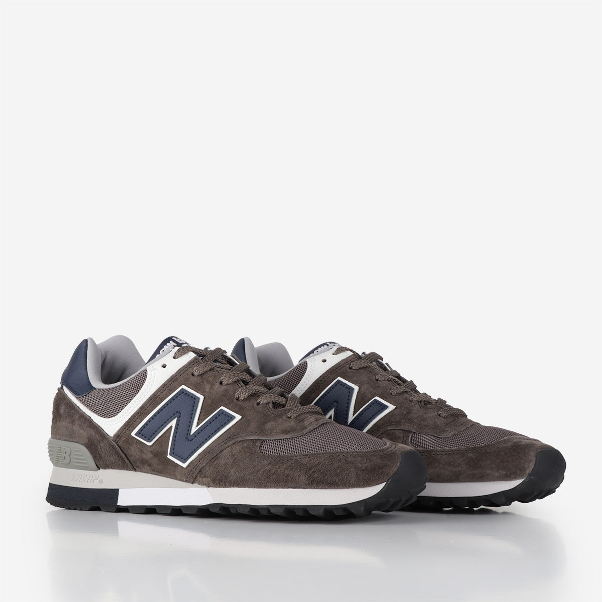 main New Balance OU576NBR Shoes, Brown, Detail Shot 2