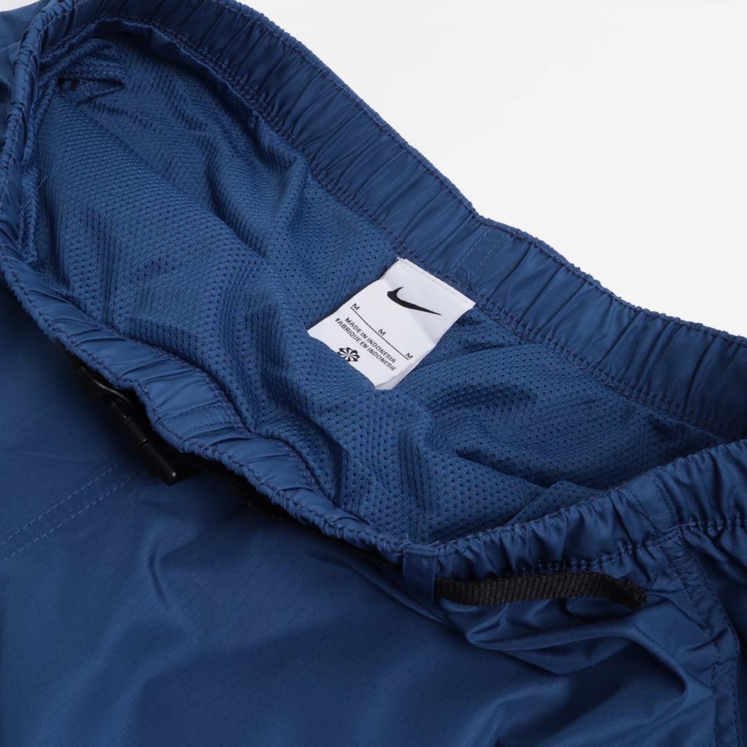 main Nike Swim Voyage 5" Volley Shorts, Court Blue, Detail Shot 4