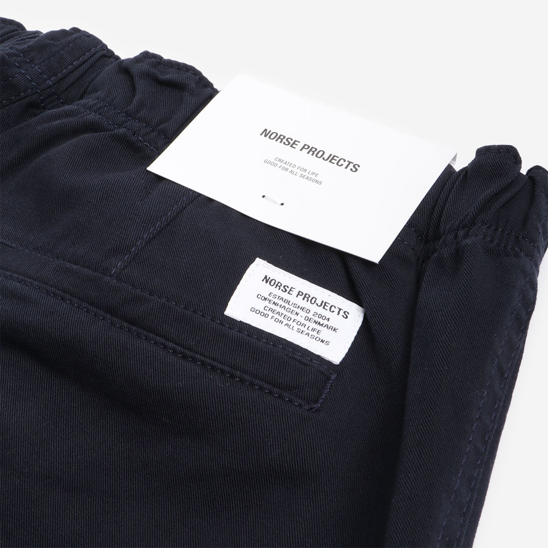 main Norse Projects Ezra Light Stretch Pant, Dark Navy, Detail Shot 5