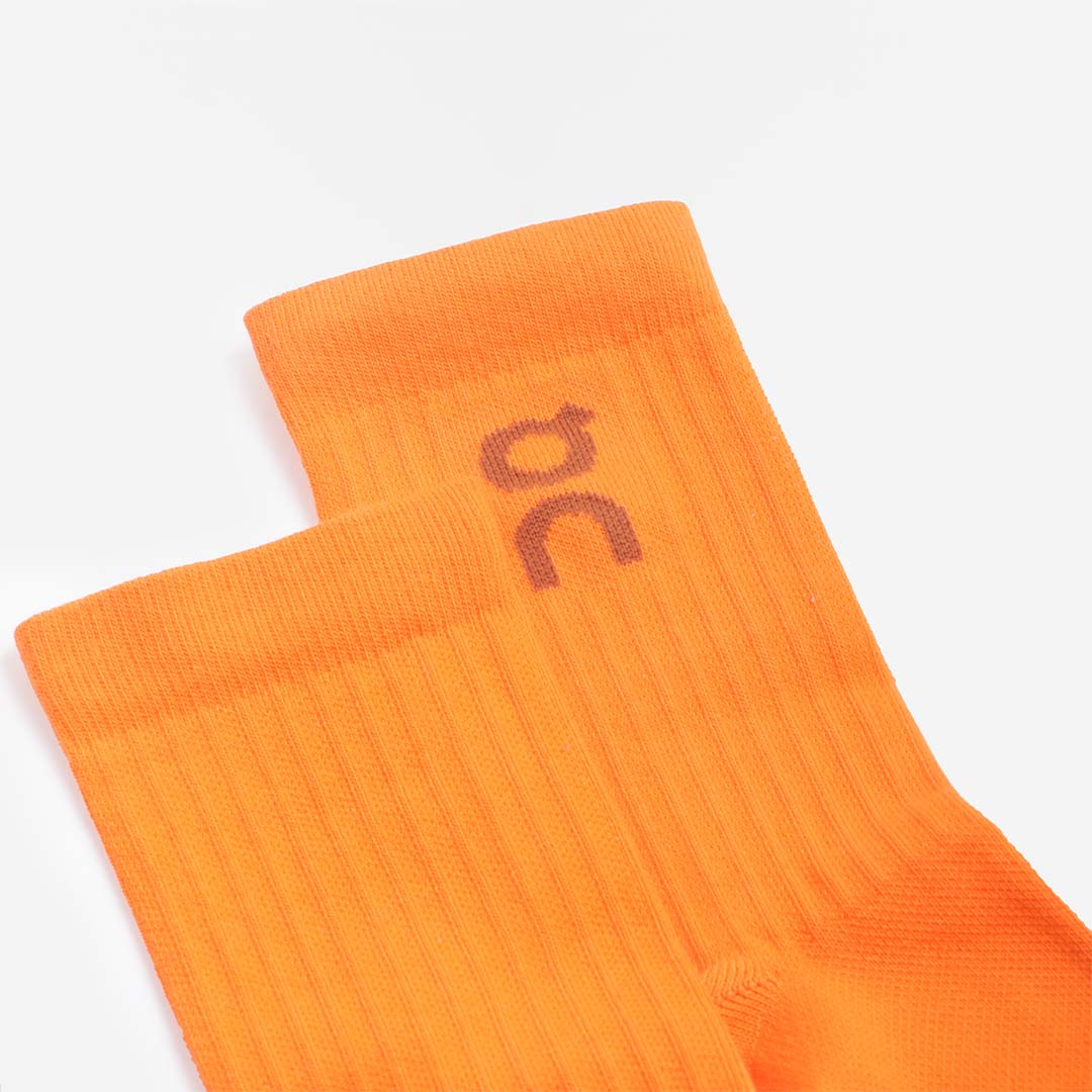 ON Logo Socks 3-Pack, Comet Flame, Detail Shot 7