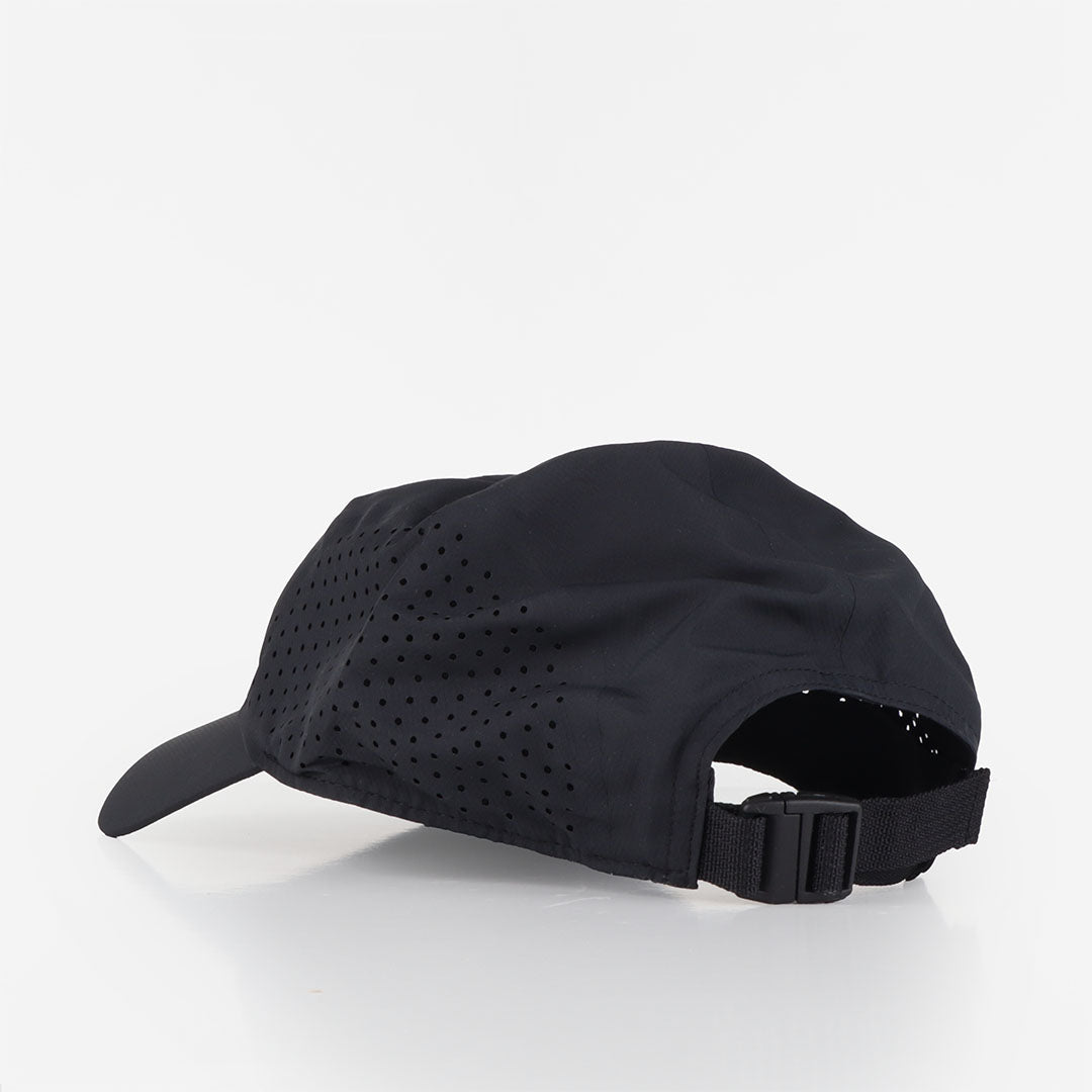 main ON Lightweight Cap, Black, Detail Shot 3