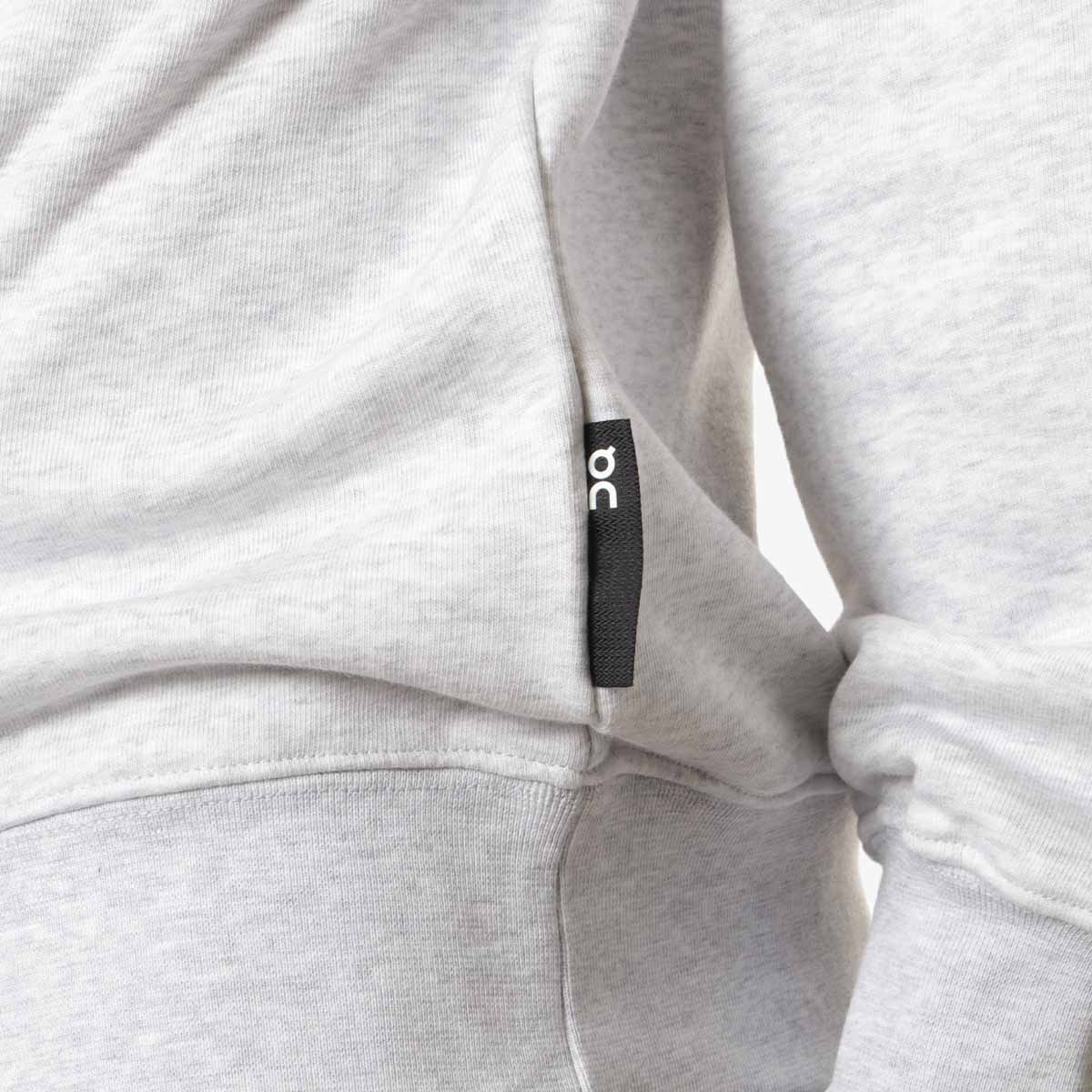 ON Club Hoodie, Crater, Detail Shot 3