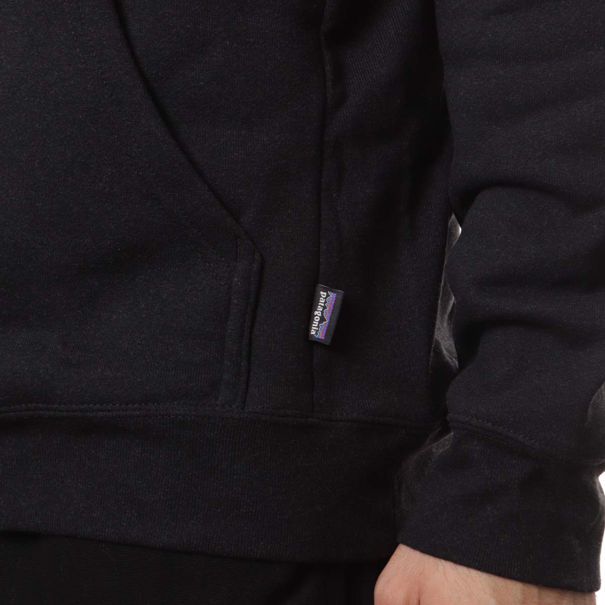 Patagonia Fitz Roy Icon Uprisal Hoodie, Ink Black, Detail Shot 3