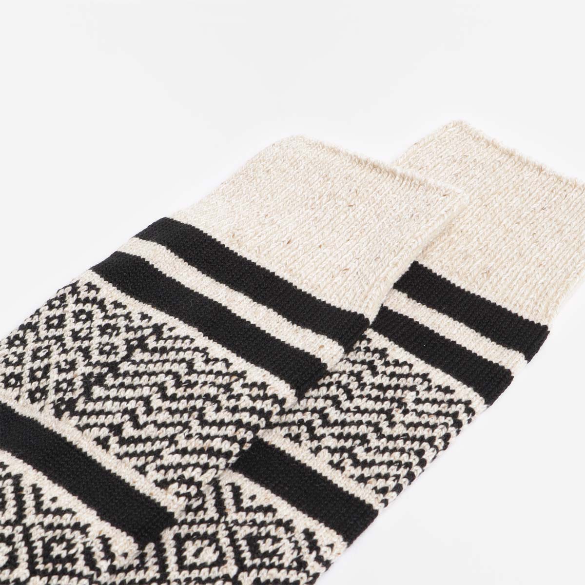 Rototo Multi Jacquard Crew Socks, Ivory Black, Detail Shot 3