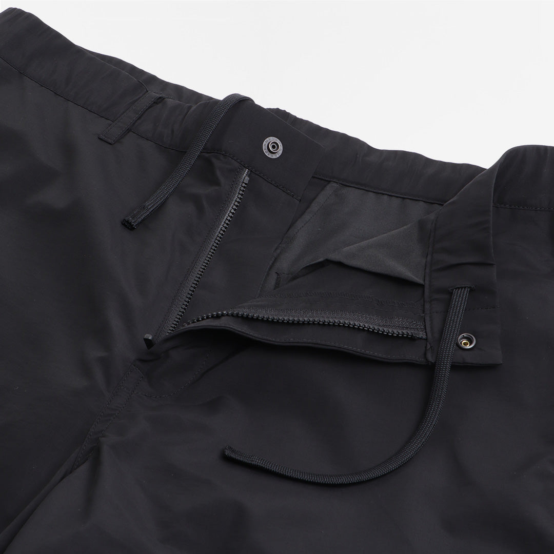 main Snow Peak Light Mountain Cloth Shorts, Black, Detail Shot 3