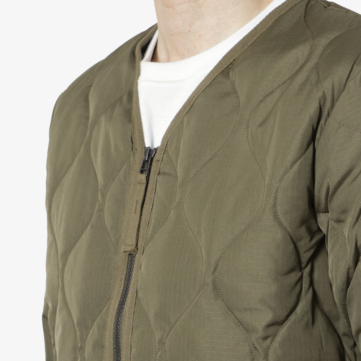 Taion Military W-Zip V Neck Down Jacket