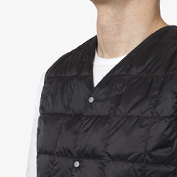 thumbnail Taion V-Neck Down Vest