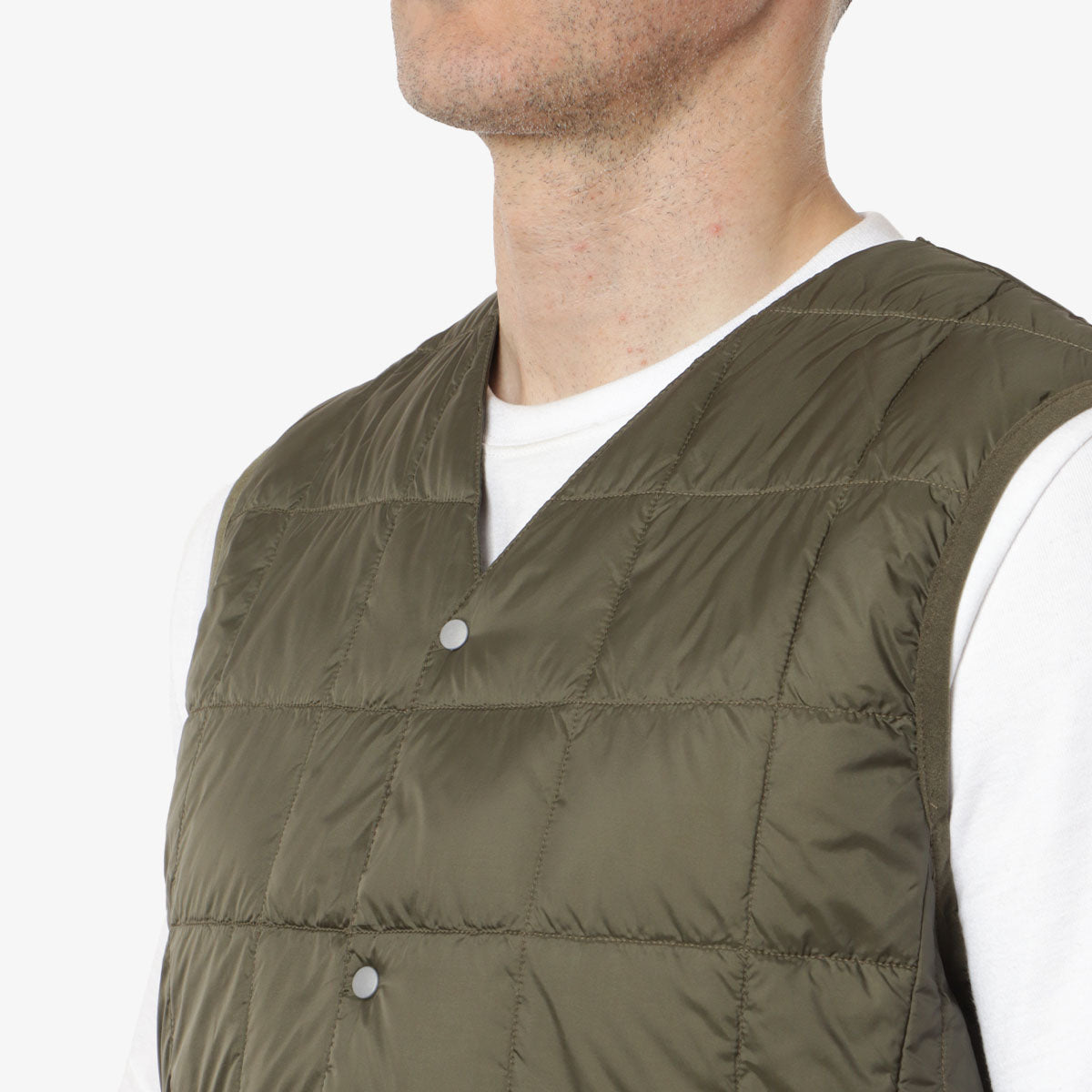 Taion V Neck Down Vest, Dark Olive, Detail Shot 2