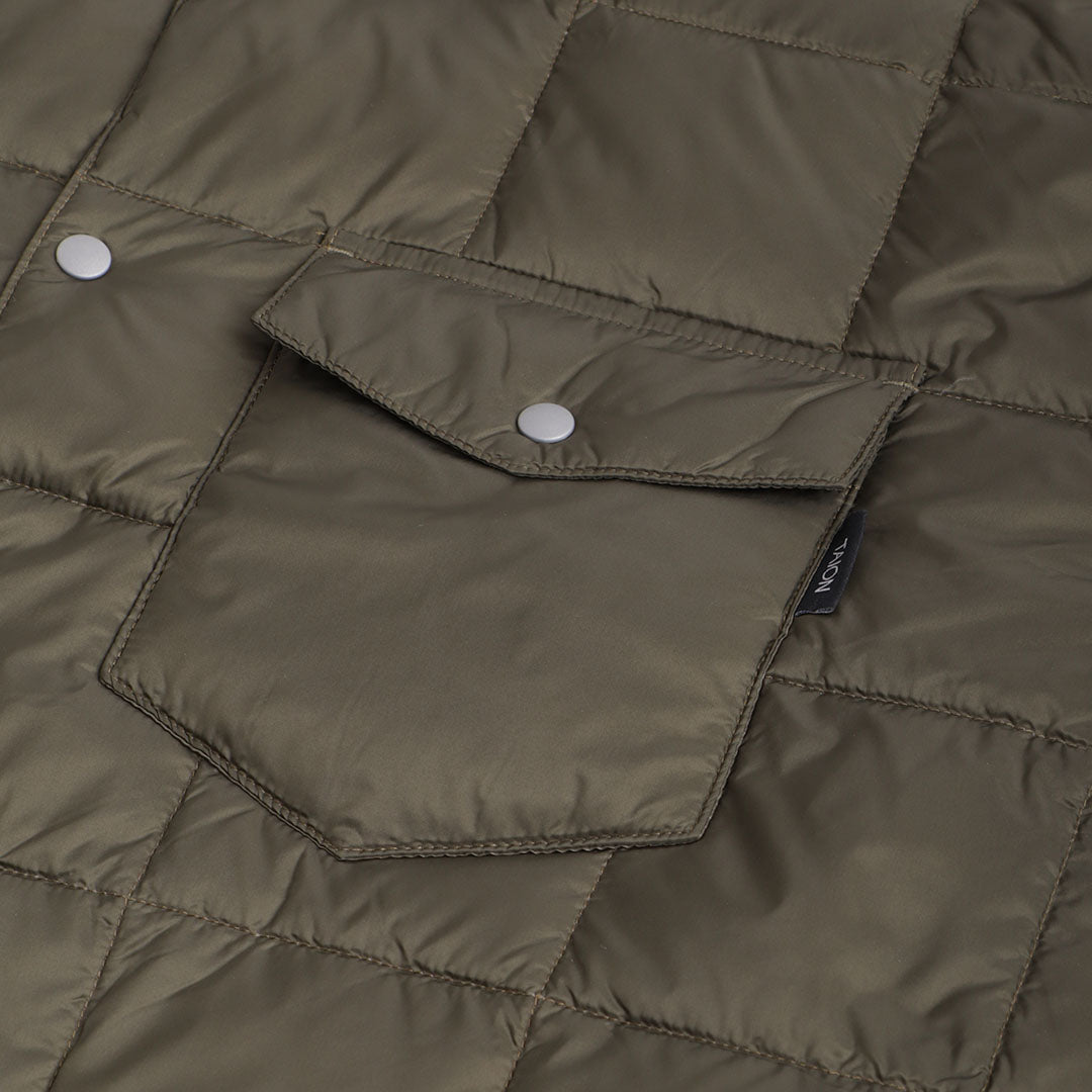 main Taion W-Pocket Down Shirt, Dark Olive, Detail Shot 2