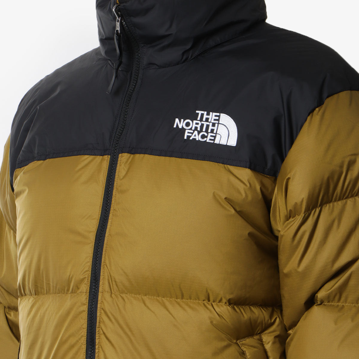 The North Face 1996 Retro Nuptse Jacket, Moss Green TNF Black, Detail Shot 2