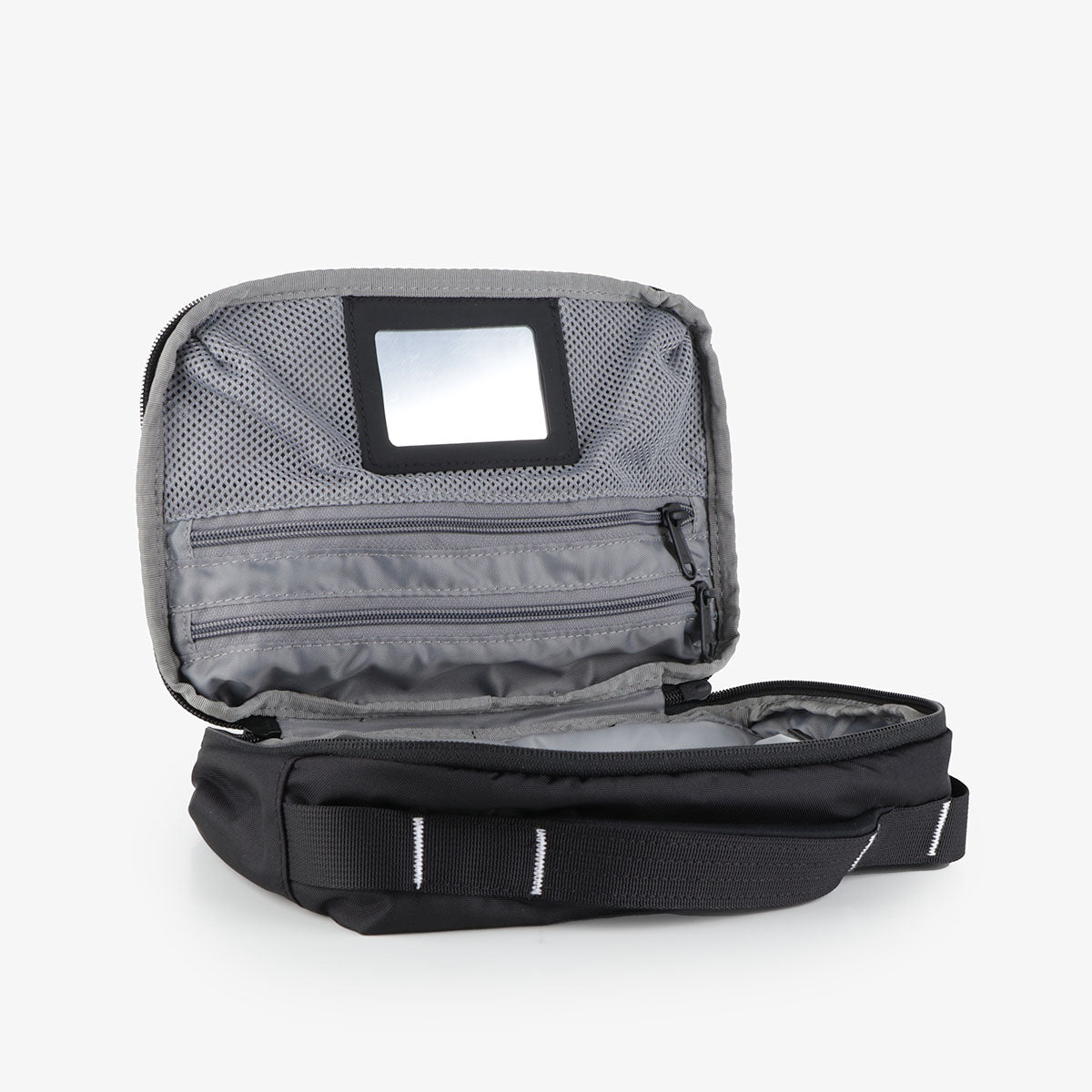 The North Face Base Camp Voyager Toiletry Kit