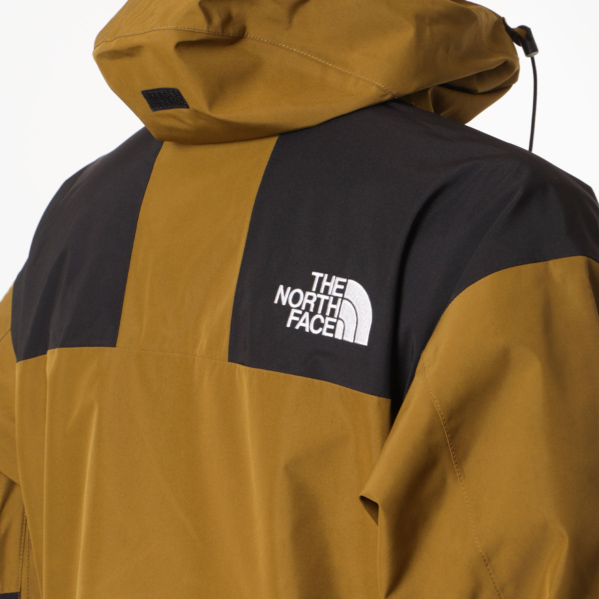 The North Face Gore-Tex Mountain Jacket, Moss Green TNF Black, Detail Shot 4