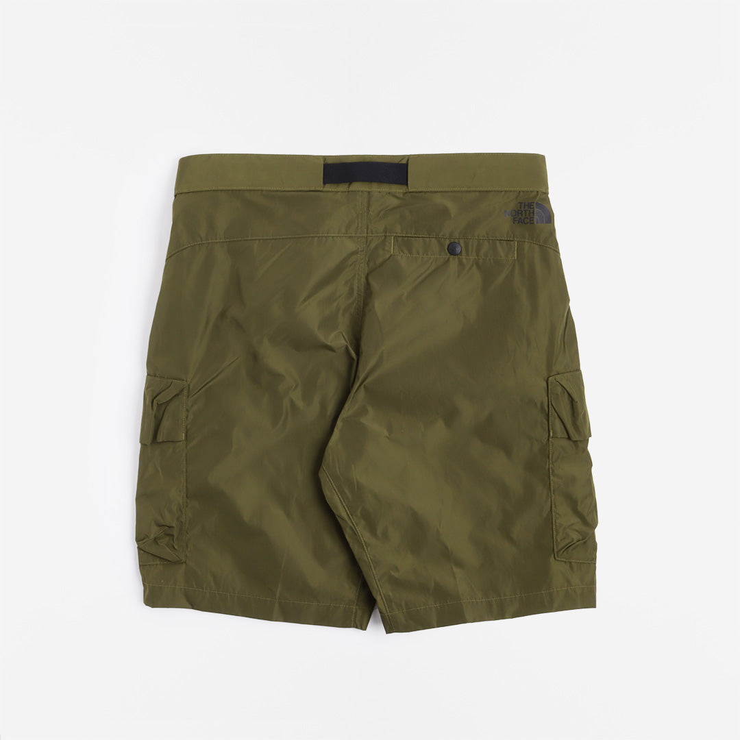 main The North Face NSE Cargo Pocket Shorts, Forest Olive, Detail Shot 3