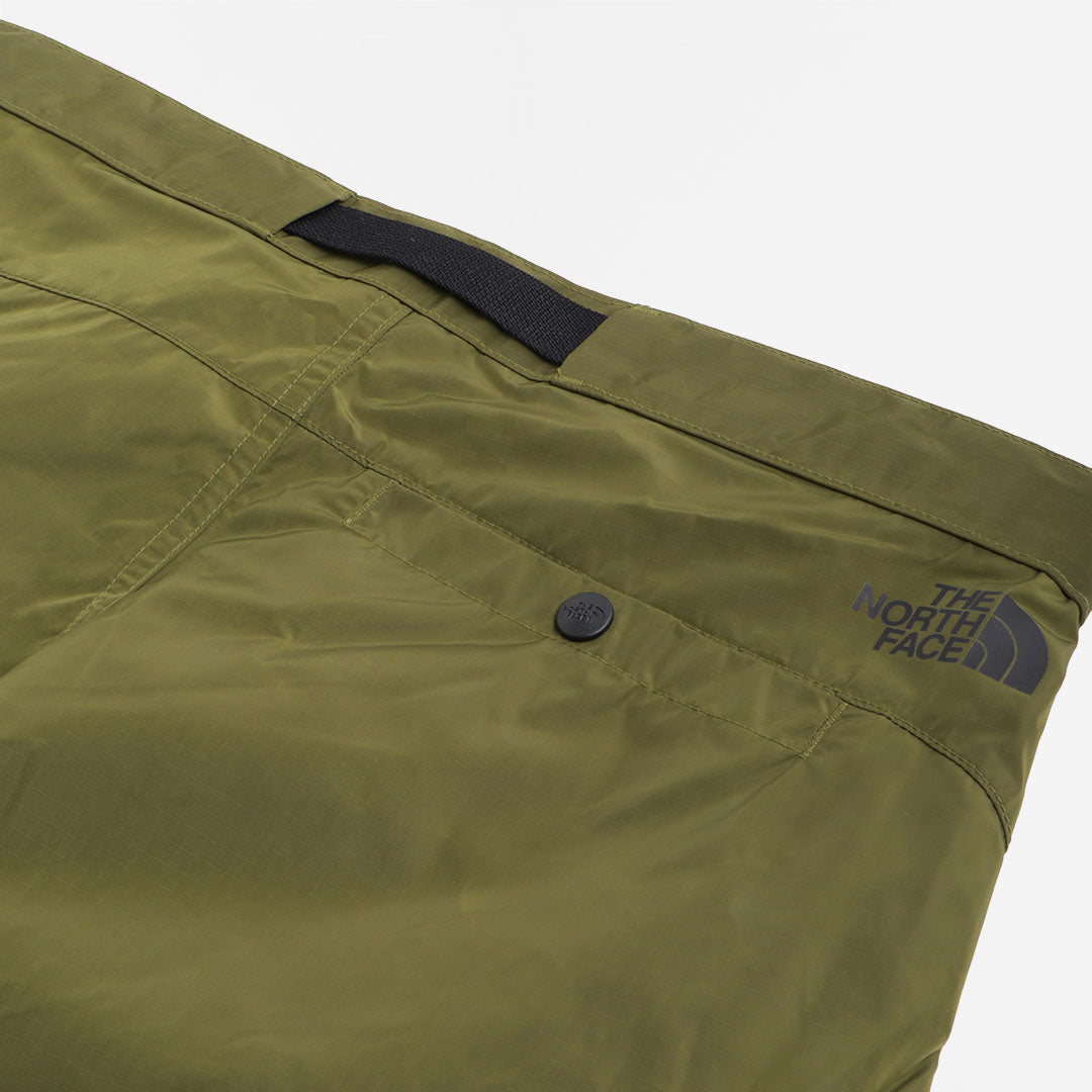 main The North Face NSE Cargo Pocket Shorts, Forest Olive, Detail Shot 5