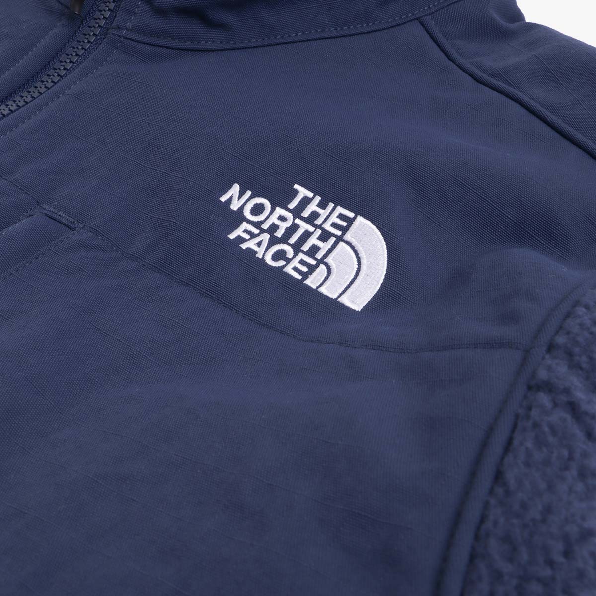 main The North Face Ripstop Denali Jacket, Summit Navy, Detail Shot 2