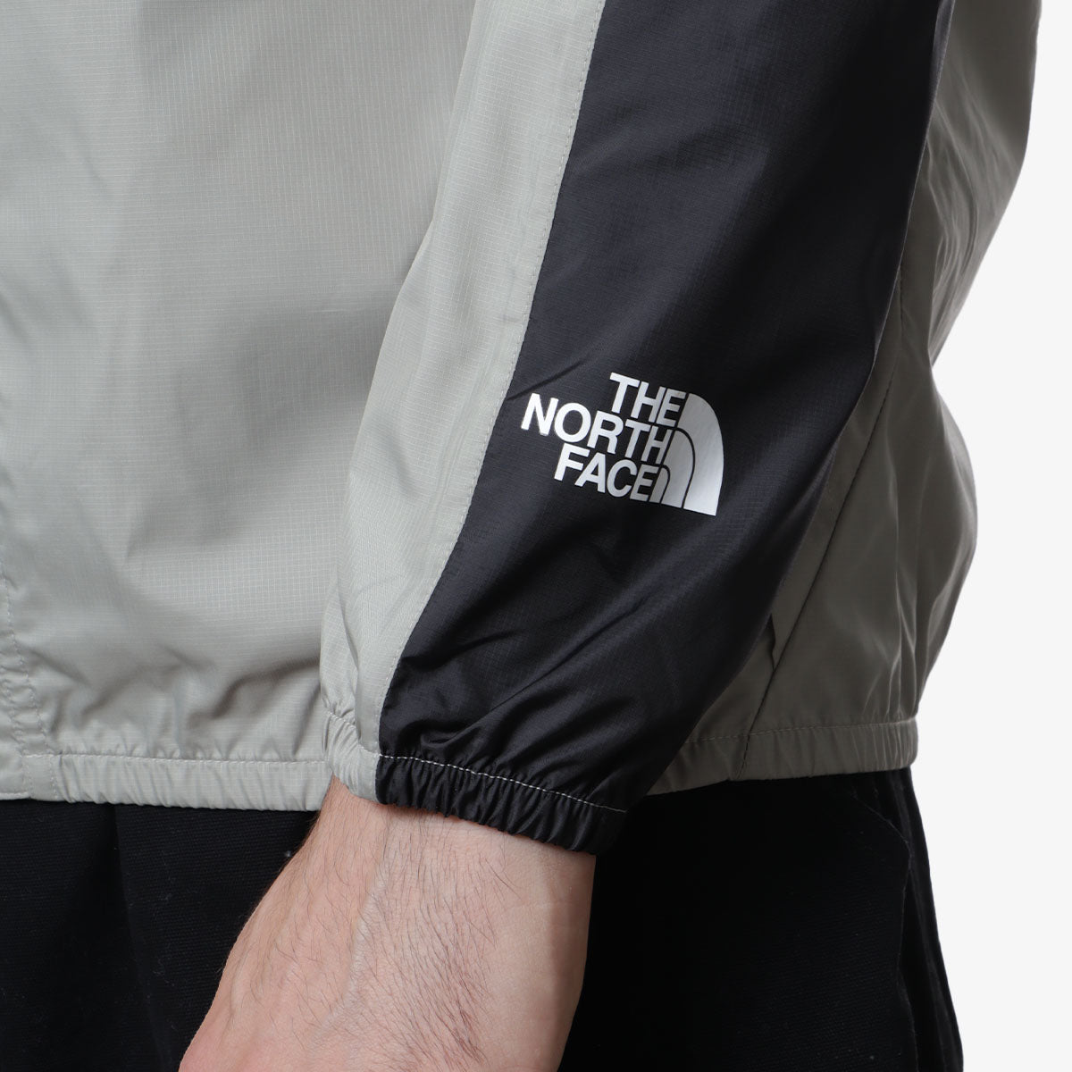 The North Face Seasonal Mountain Jacket, Clay Grey, Detail Shot 3