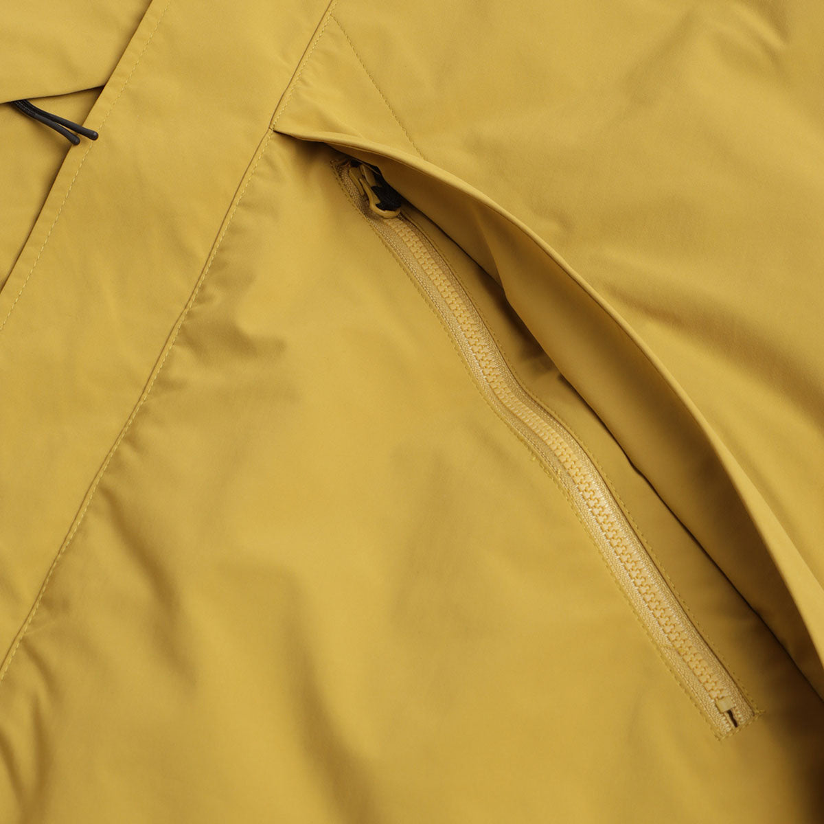 main Uniform Bridge Utility Mountain Jacket, Yellow, Detail Shot 4