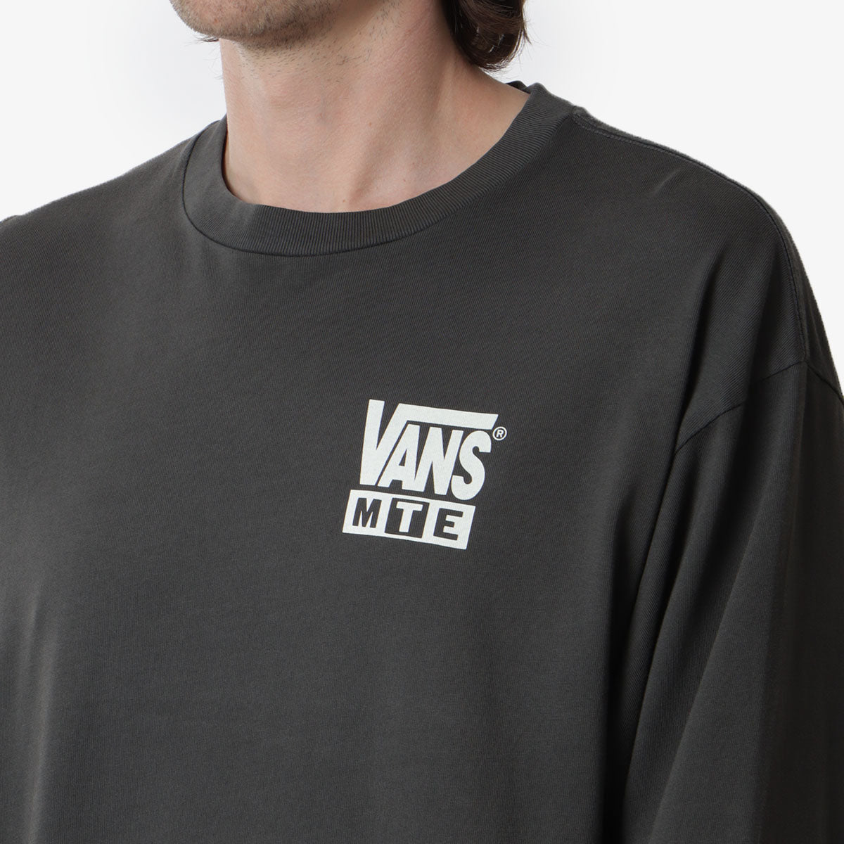 main Vans MTE Brain Storms Long Sleeve T-Shirt, Black, Detail Shot 3