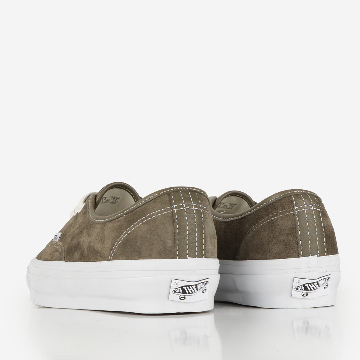 main Vans Premium Authentic Reissue 44 Shoes, LX Pig Suede Turtle, Detail Shot 3