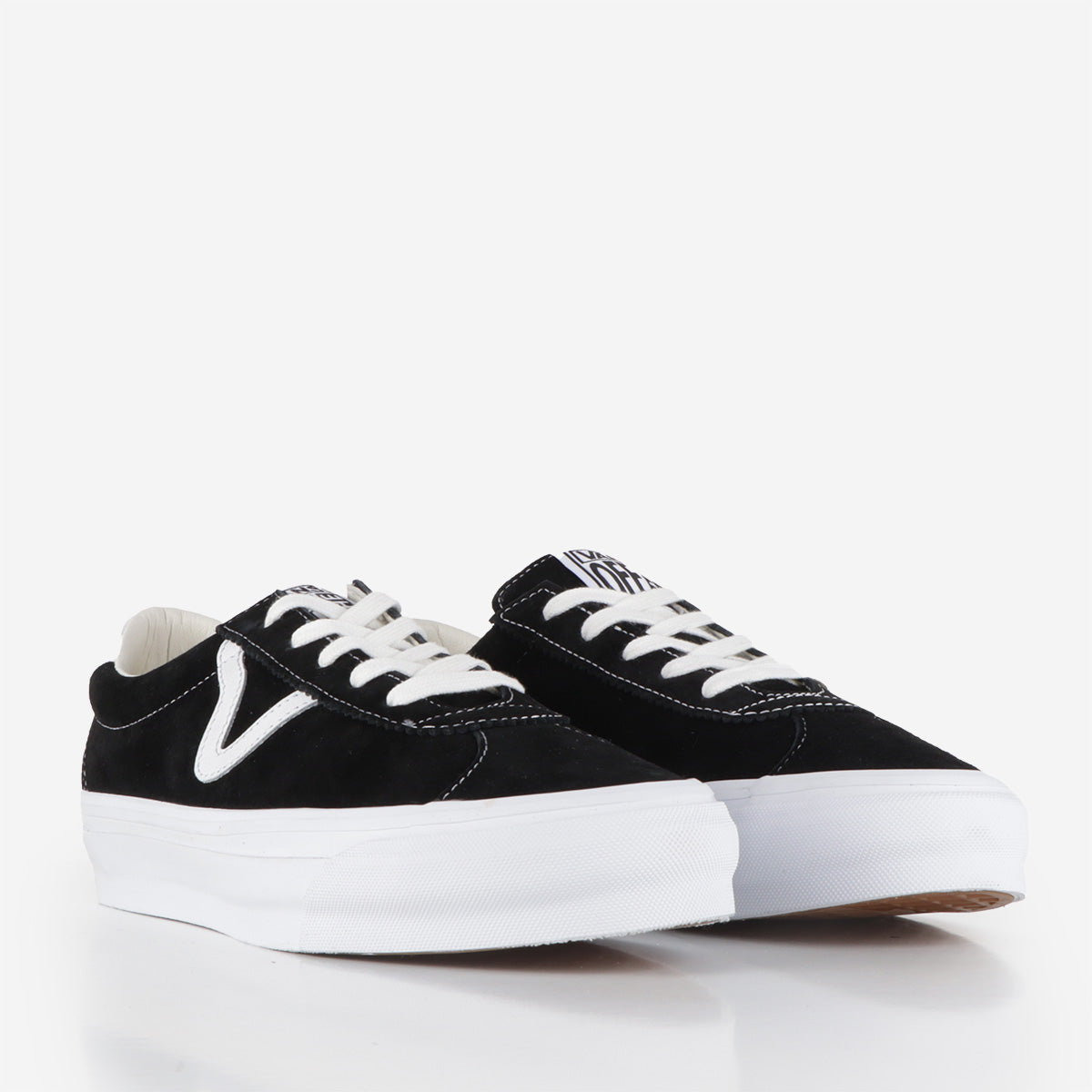 main Vans Premium Sport 73 Shoes, LX Pig Suede Black White, Detail Shot 2