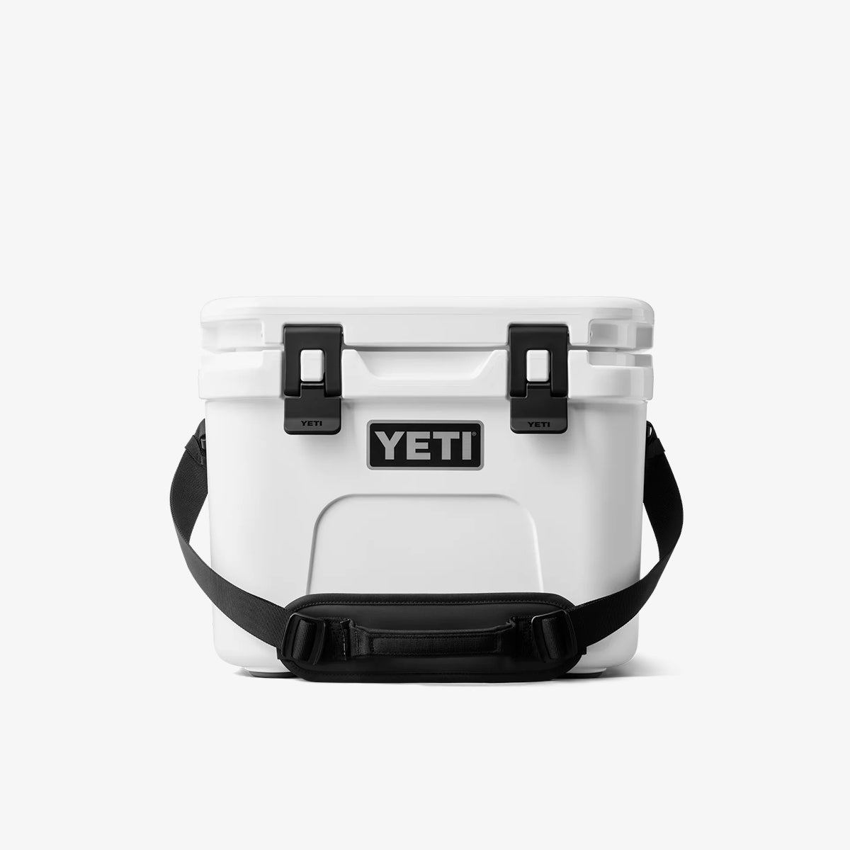 main YETI Roadie 15 Cool Box