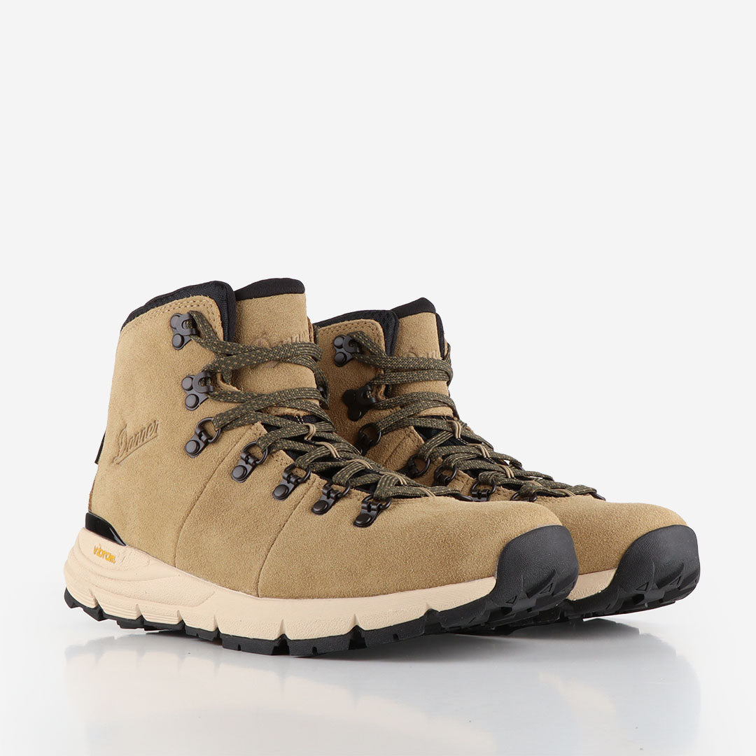 Danner mountain shop 600 walnut green